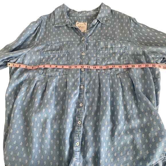 Via Penny Lane Reworked Apparel | The Beatles Graphic Chambray Button Down Shirt - Picture 3 of 10